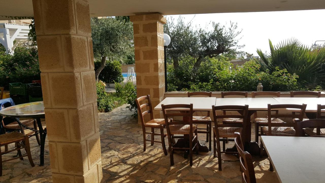 Villa Ceni: Seaside Apartments with Pool and Garden Marinella di Selinunte Exterior photo